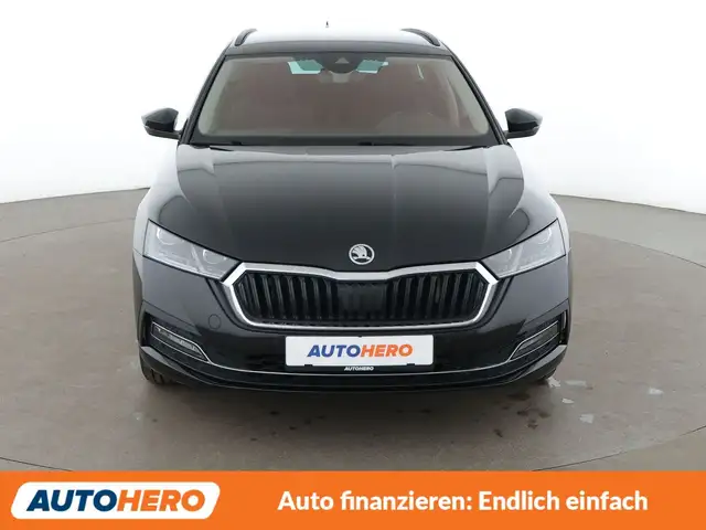 Skoda Octavia view 9