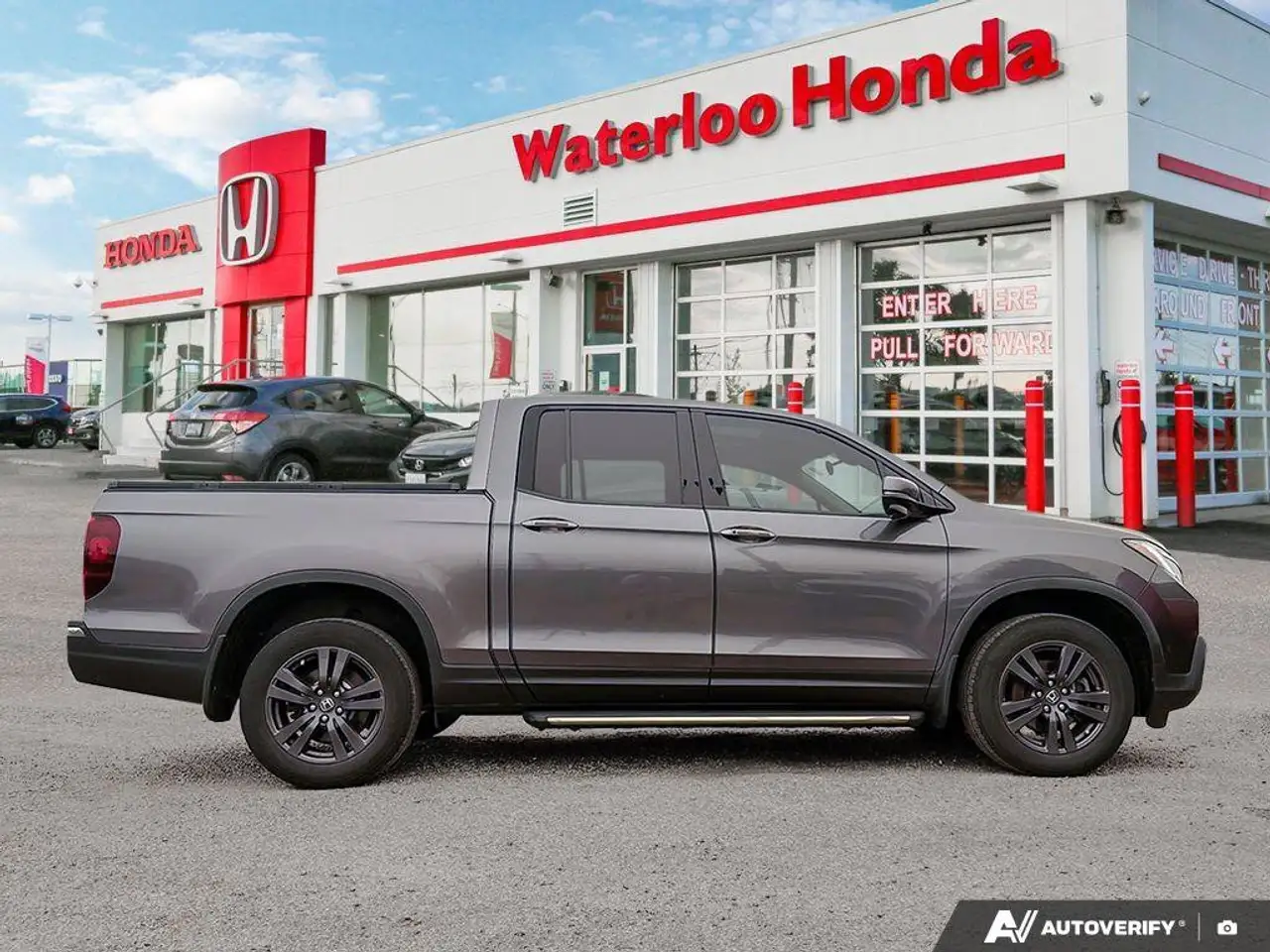 Honda Ridgeline photo Honda Ridgeline
