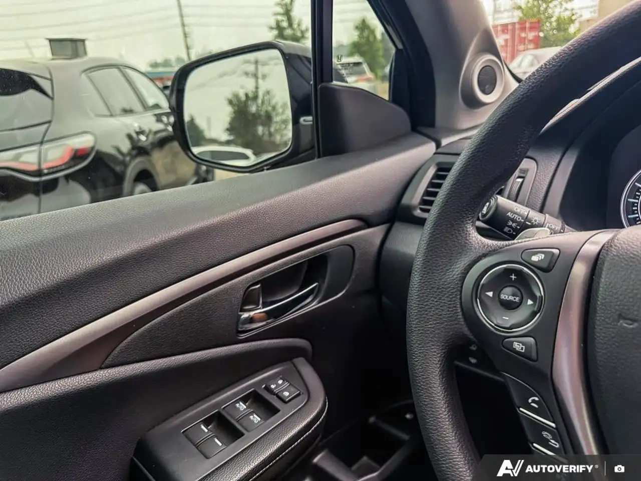 Honda Ridgeline photo Honda Ridgeline