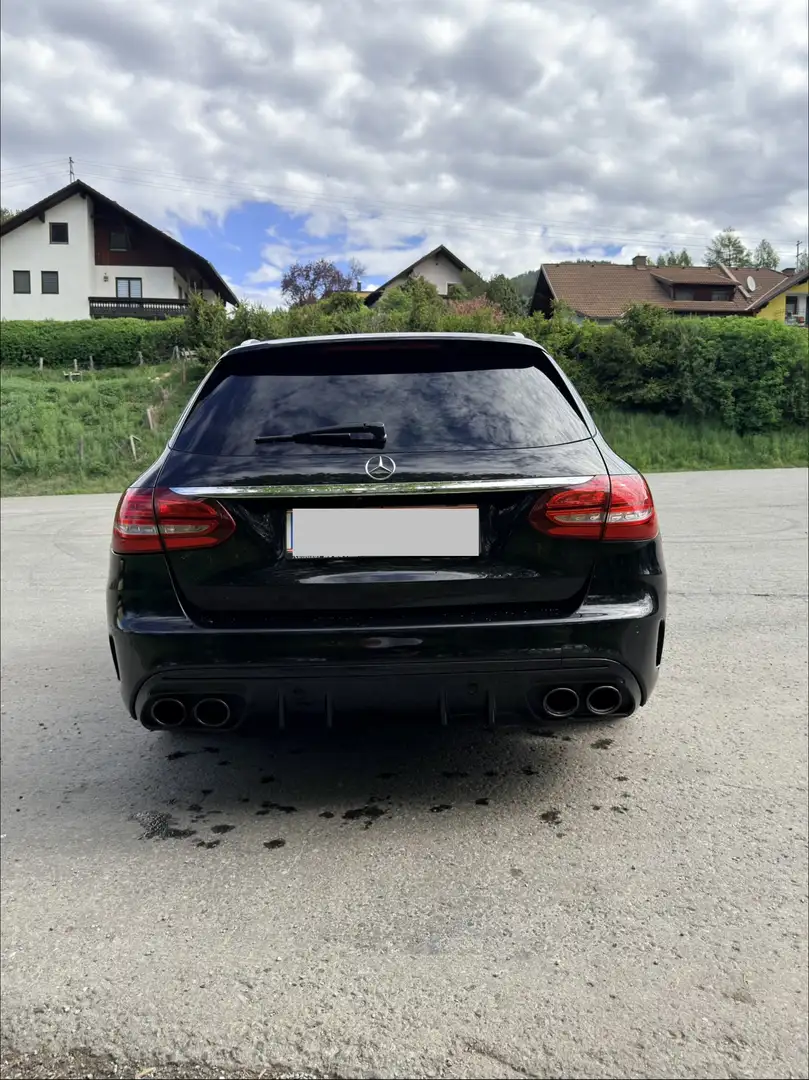 Mercedes-Benz C 250 d T AMG Line 4MATIC Aut. - 2