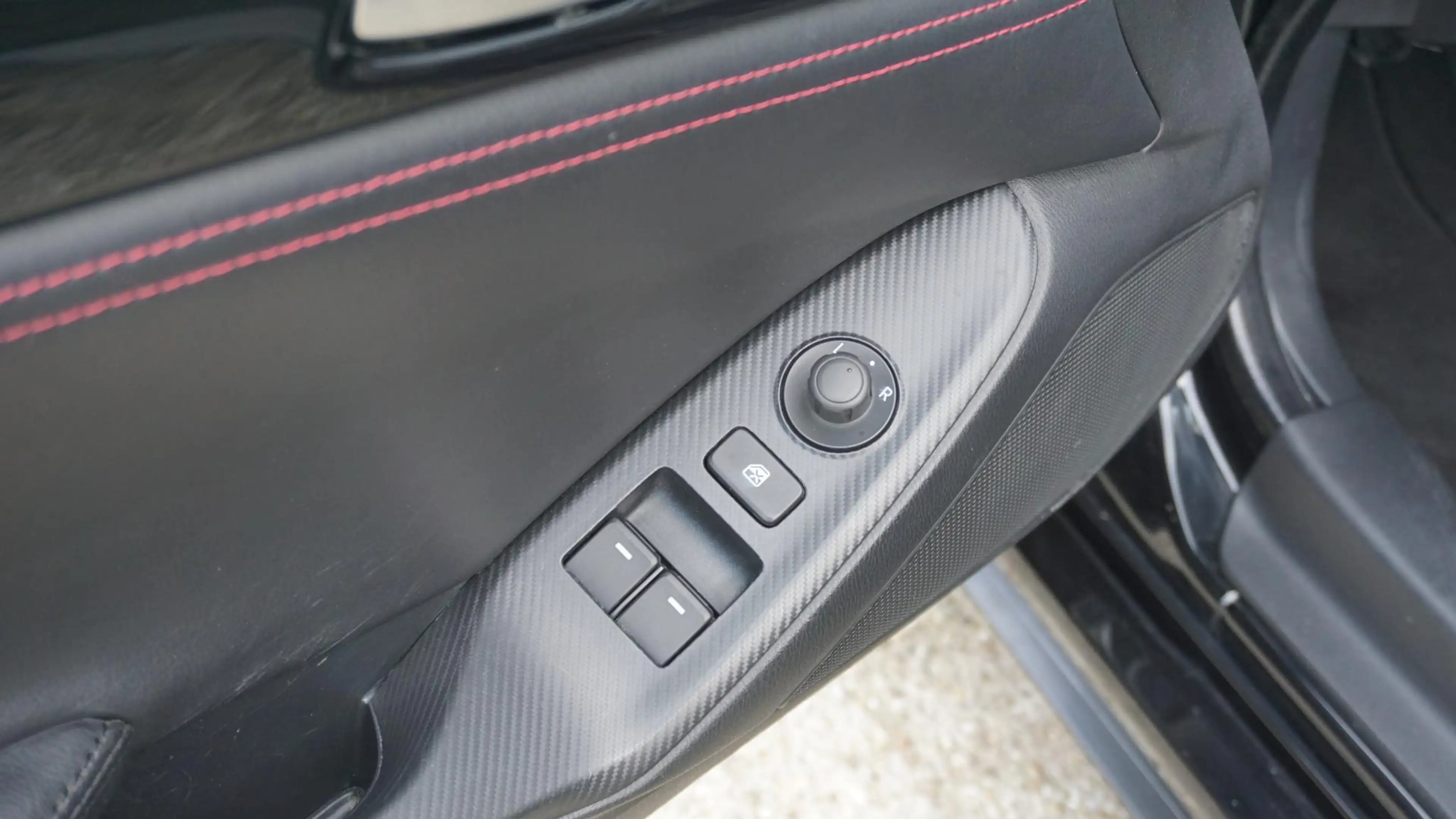 Mazda MX-5 1.5 SkyActiv-G 131pk GT-M Leder Bose Keyless LED 1 — photo 22