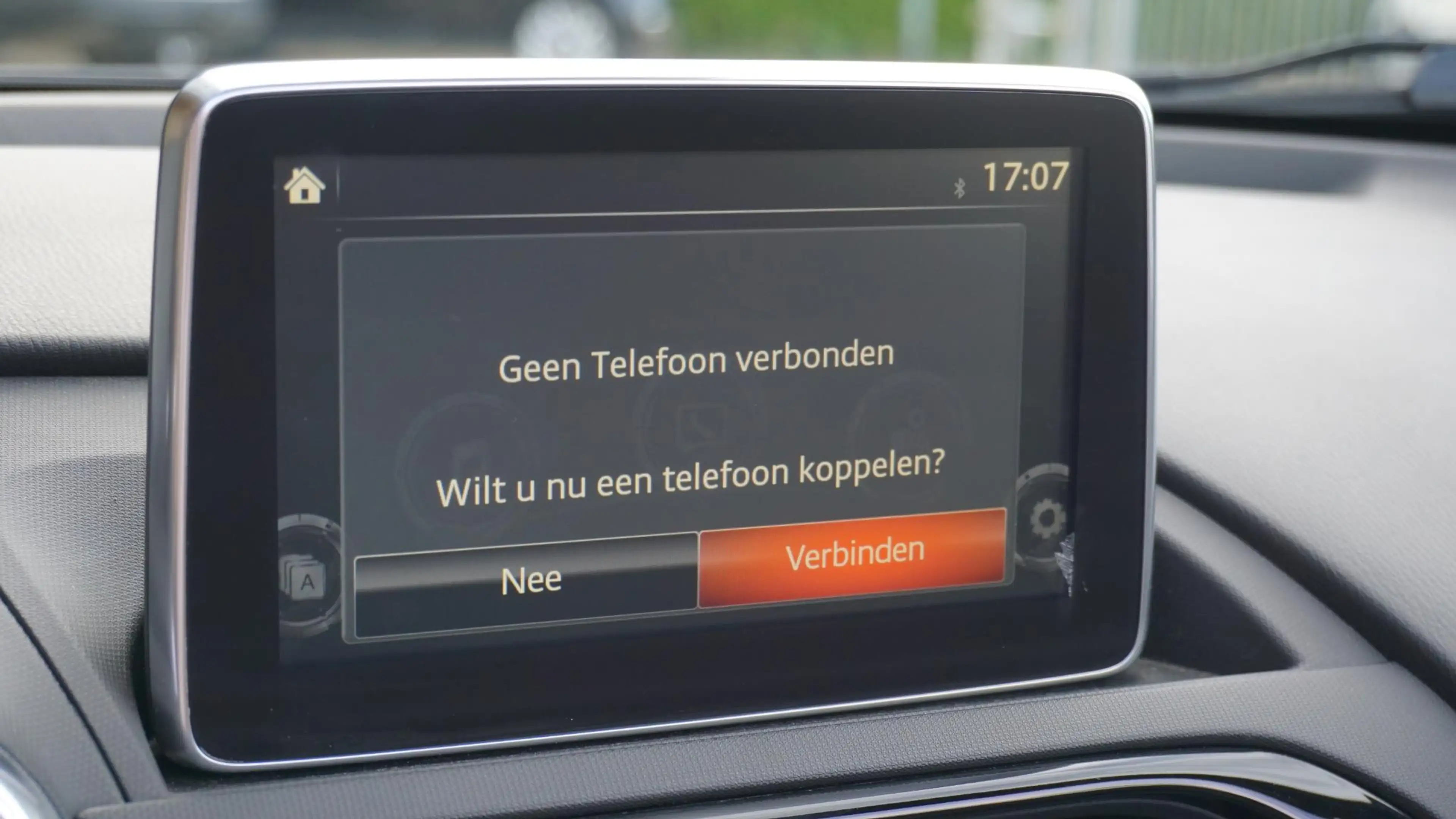 Mazda MX-5 1.5 SkyActiv-G 131pk GT-M Leder Bose Keyless LED 1 — photo 17