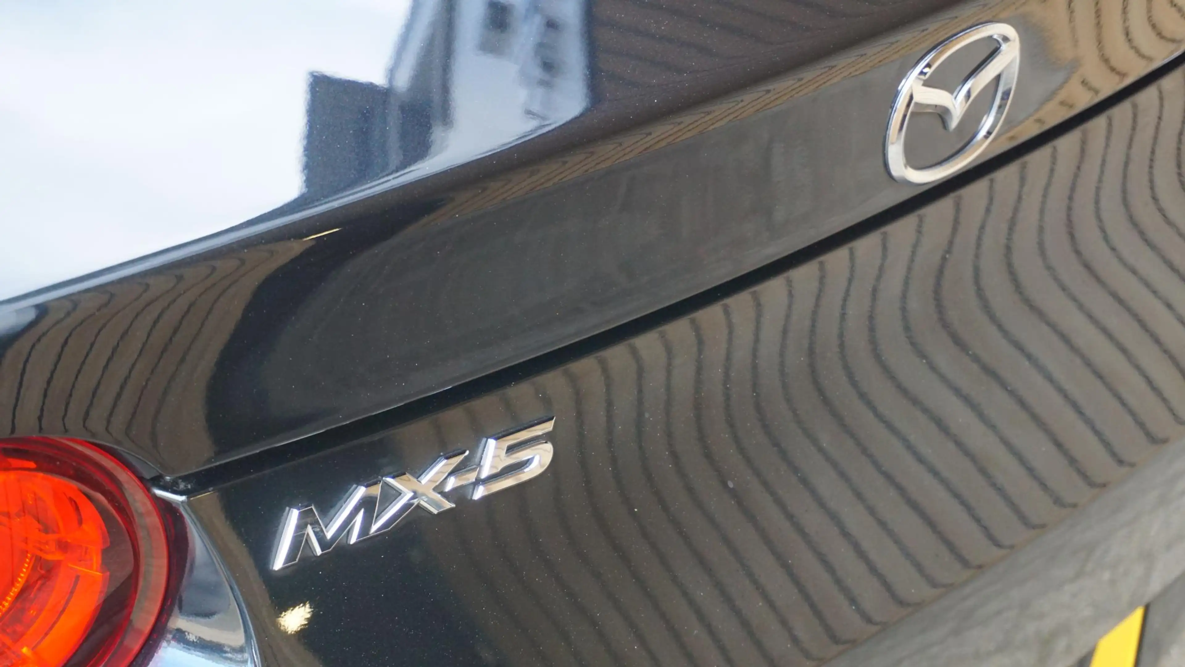 Mazda MX-5 1.5 SkyActiv-G 131pk GT-M Leder Bose Keyless LED 1 — photo 46