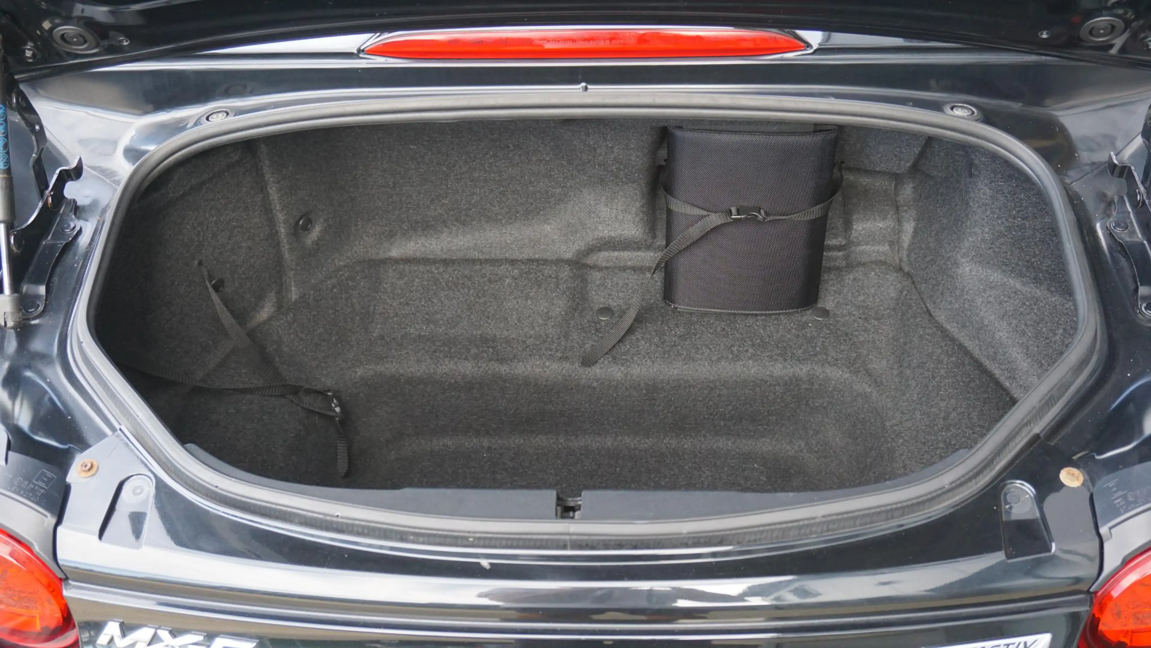 Mazda MX-5 1.5 SkyActiv-G 131pk GT-M Leder Bose Keyless LED 1 — photo 26