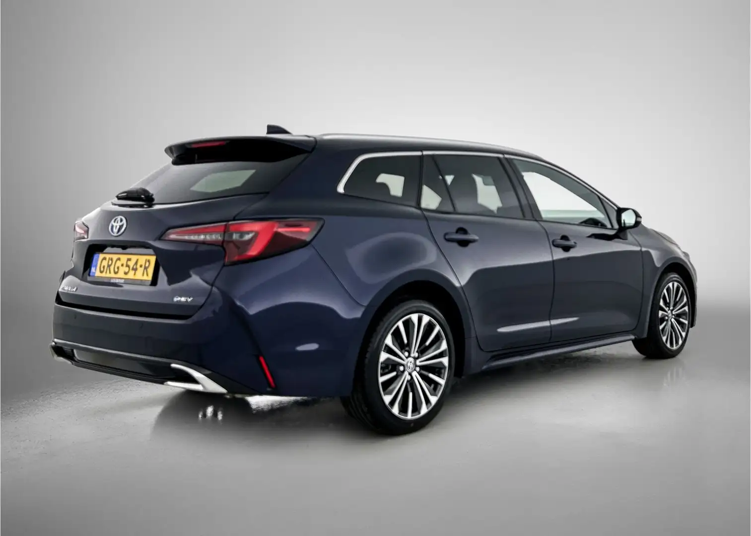 Toyota Corolla Touring Sports Hybrid 140 Dynamic Blauw - 2