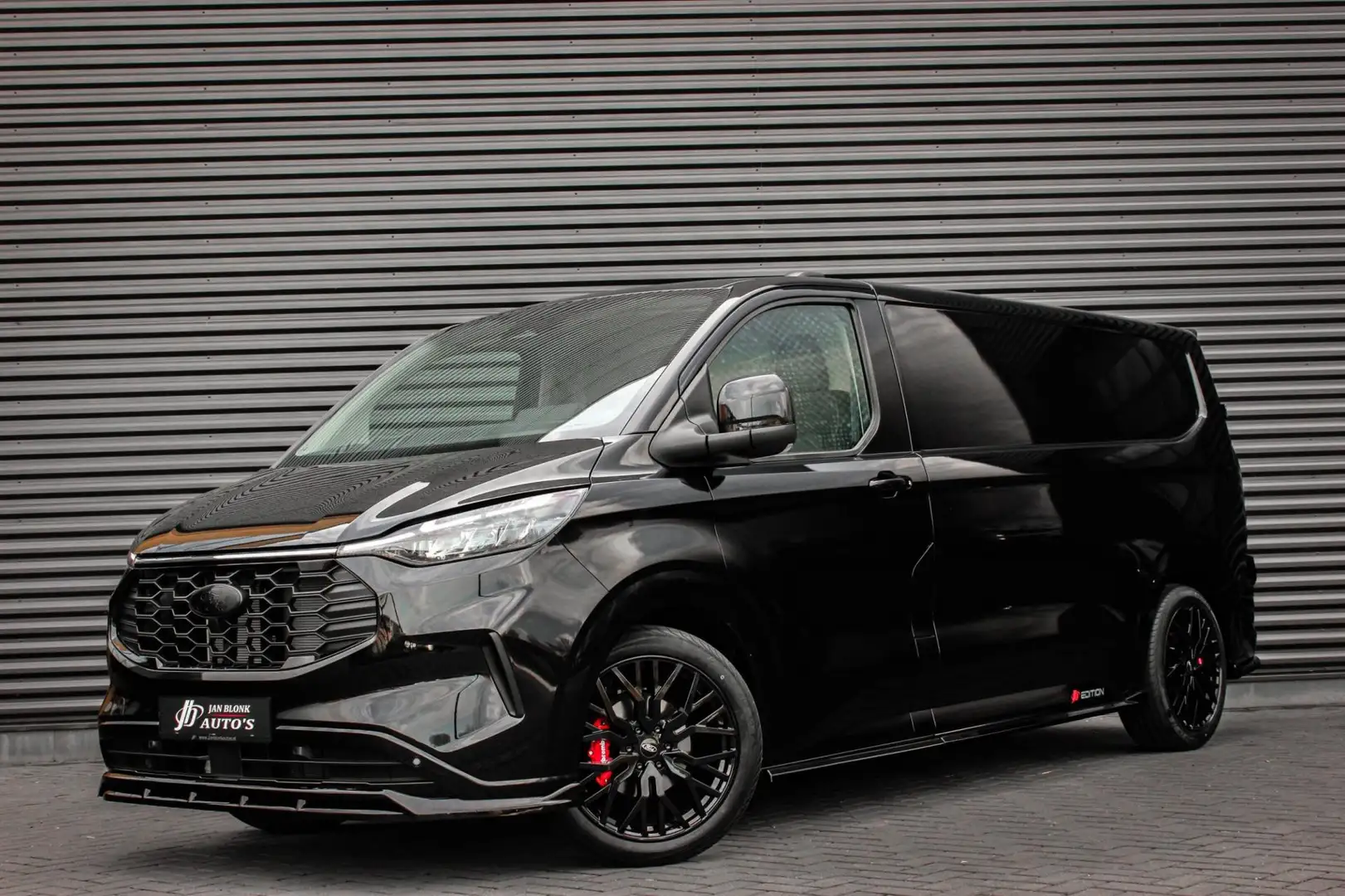 Ford Transit Custom 2.0 TDCI L2H1 Limited 170PK JB- EDITION MAXTON / D Zwart - 1