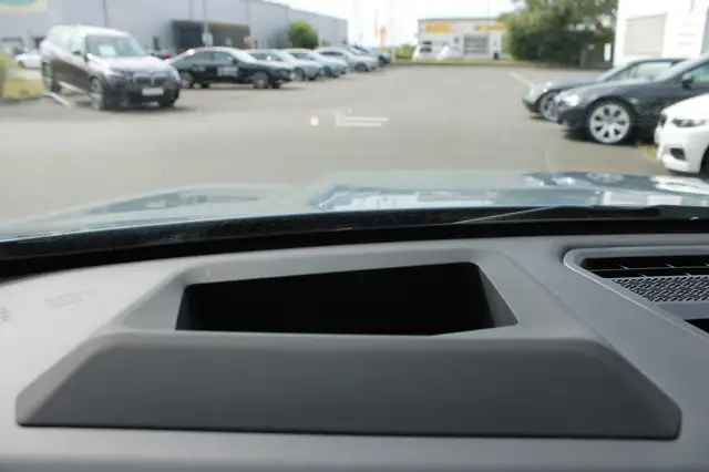 BMW X1 view 15
