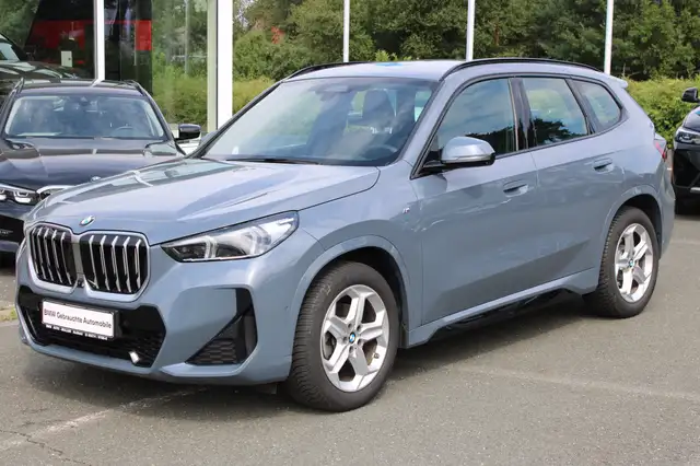 BMW X1 view 2