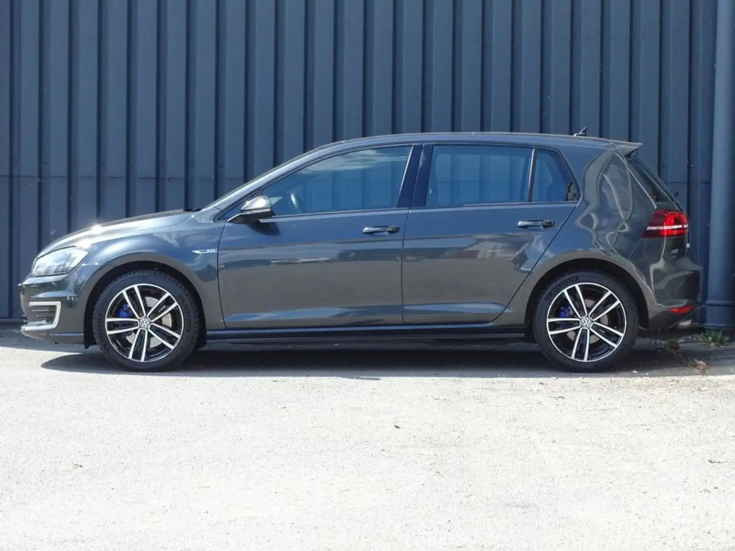 Volkswagen Golf GTE 1.4 TSI Executive Pluspakket | Adaptive Cruise Con Noir - 2