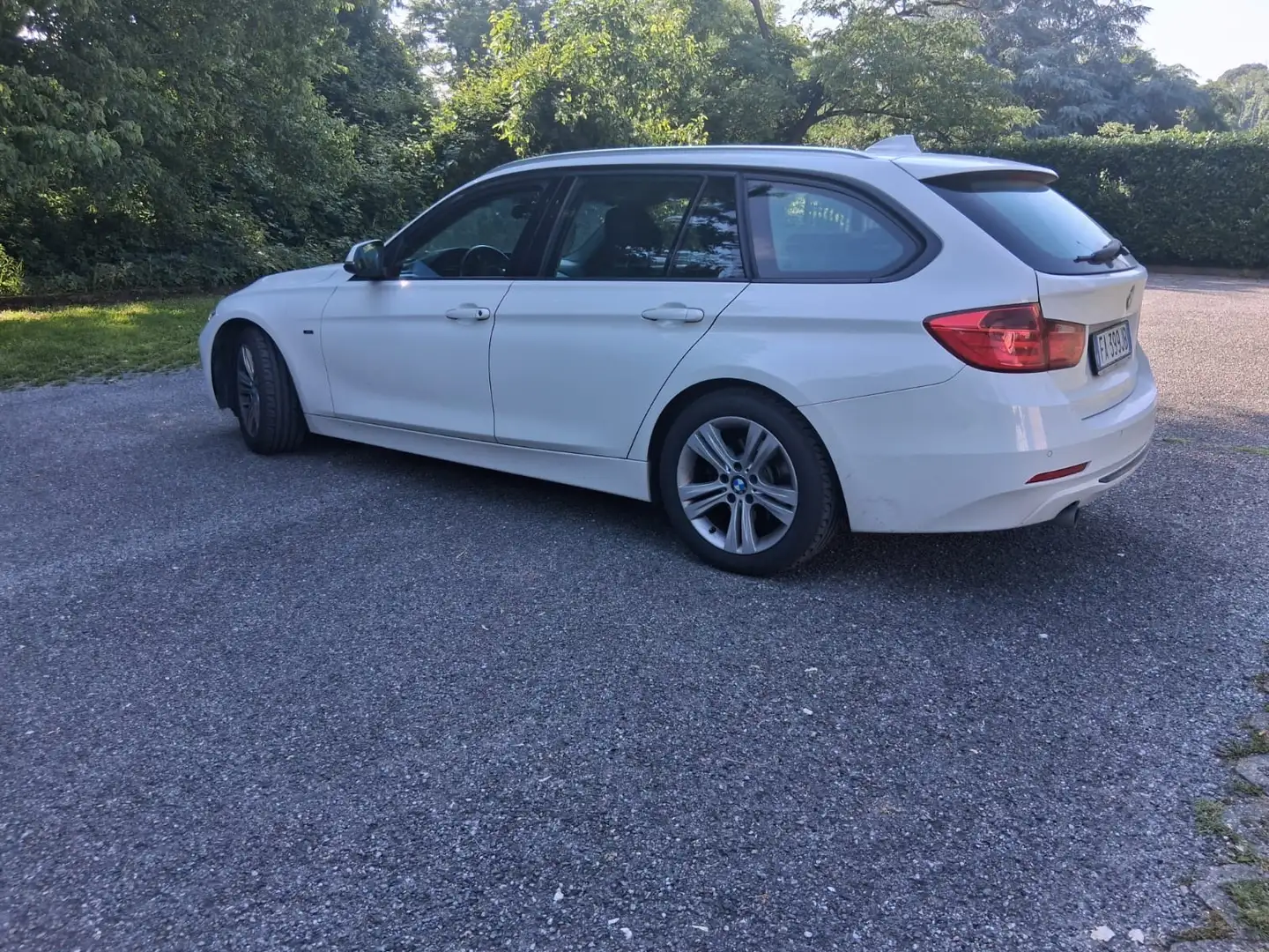 BMW 316 316d Touring Sport cambio automantico - 2