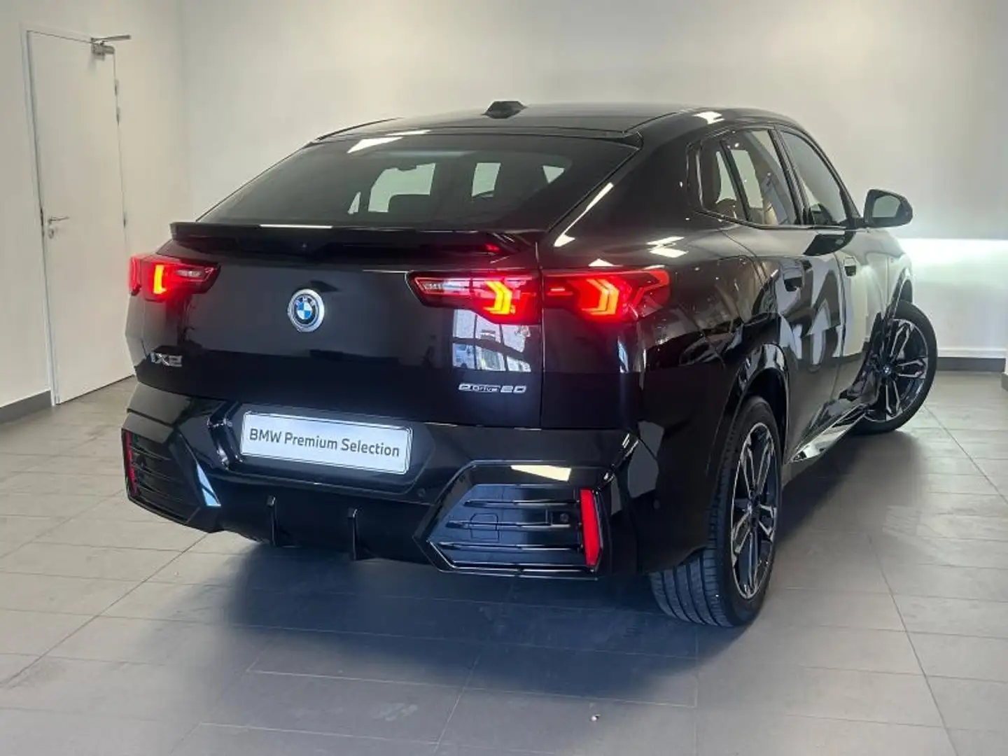 BMW X2 iX2 eDrive20 204ch M Sport Schwarz - 2