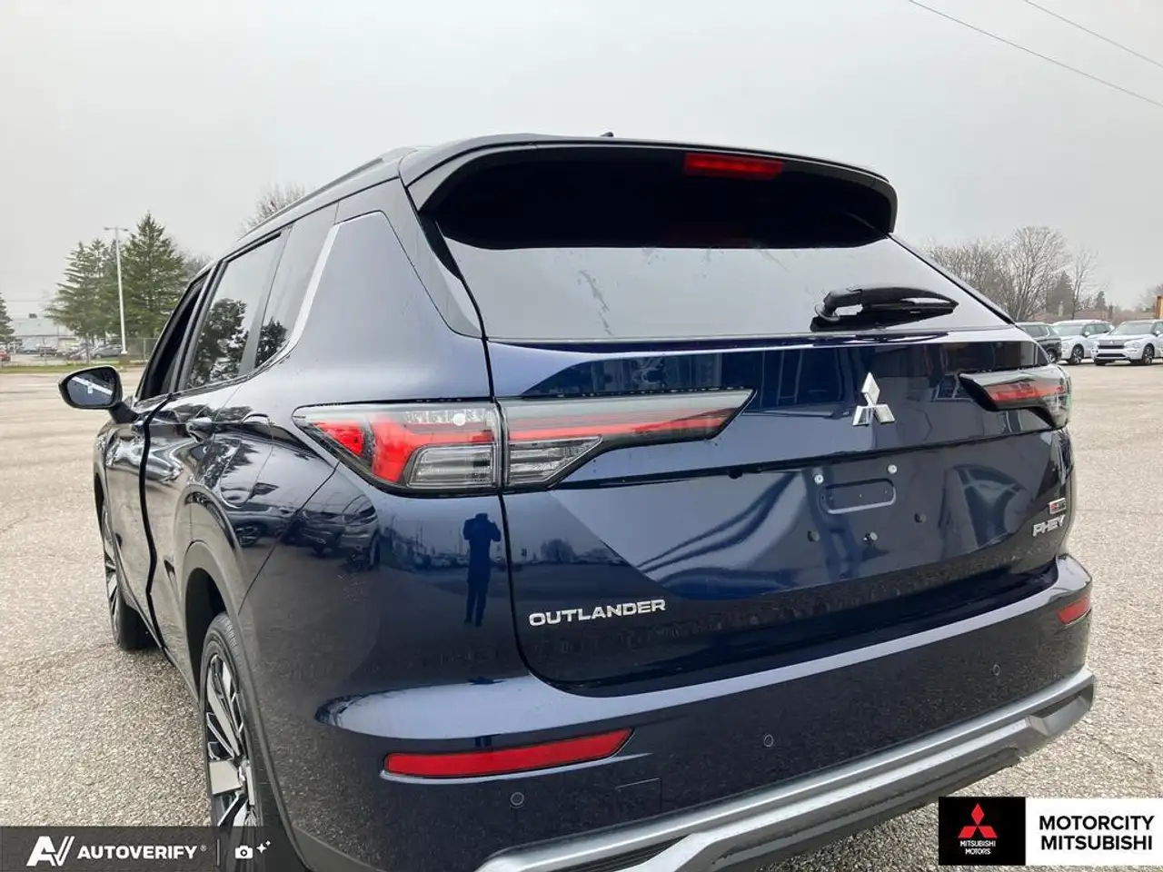 Mitsubishi Outlander fotografie Mitsubishi Outlander