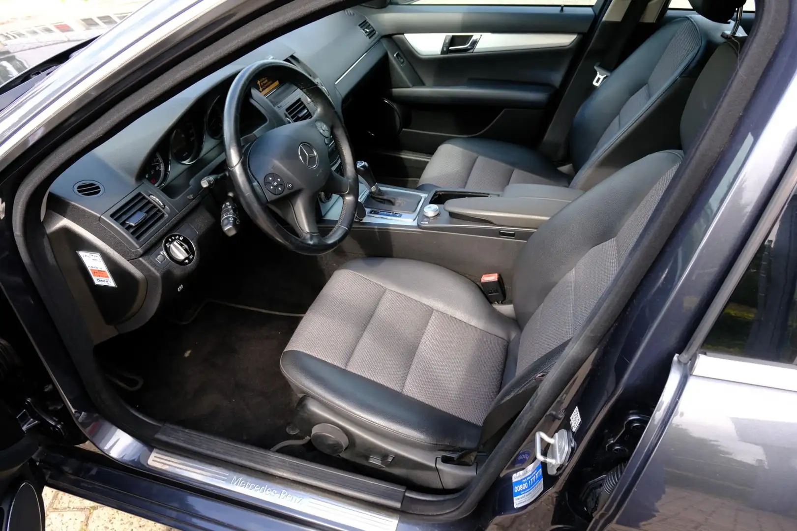 Mercedes-Benz C 180 Estate K BlueEFF Edition Avantgarde Aut. *67.000km Grijs - 2
