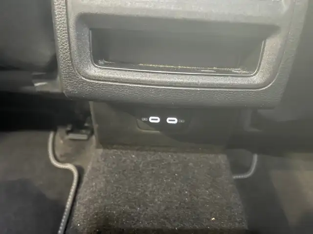 Volkswagen Golf view 22