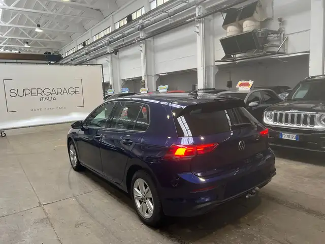 Volkswagen Golf view 5