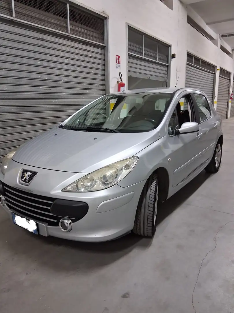 Peugeot 307 5p 1.6 hdi 16v D-Sign 110cv fap - 1