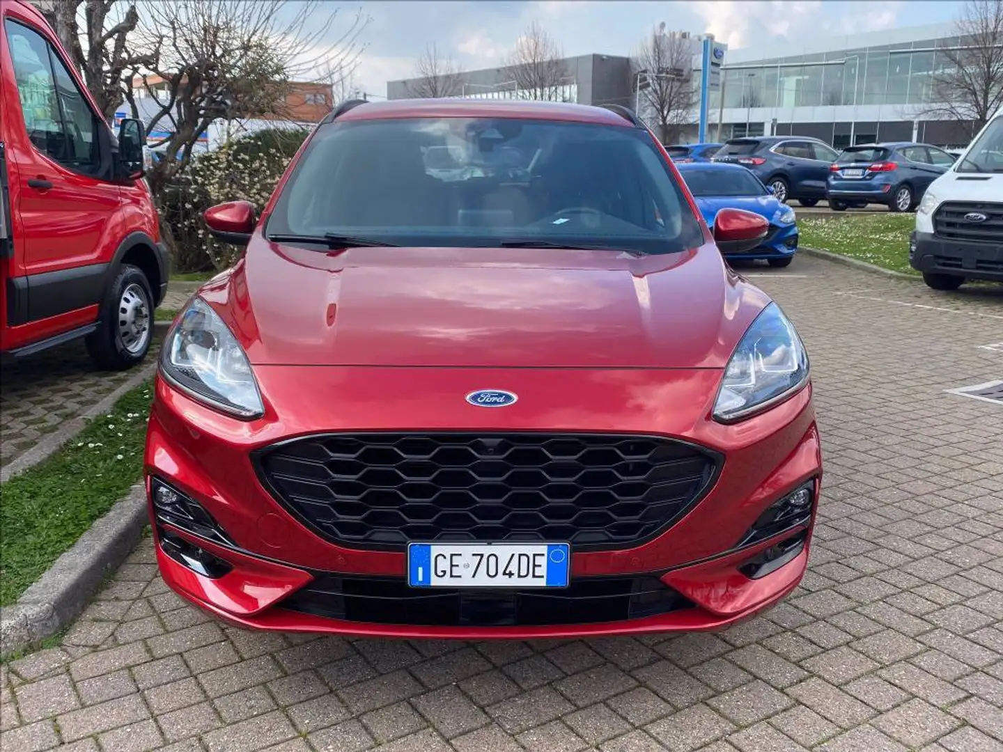 Ford Kuga PHEV 2WD ST-Line Automatica Rosso - 2