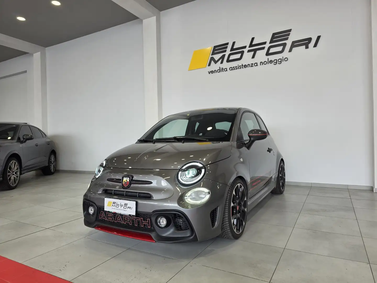 Abarth 595 Competizione Grau - 2