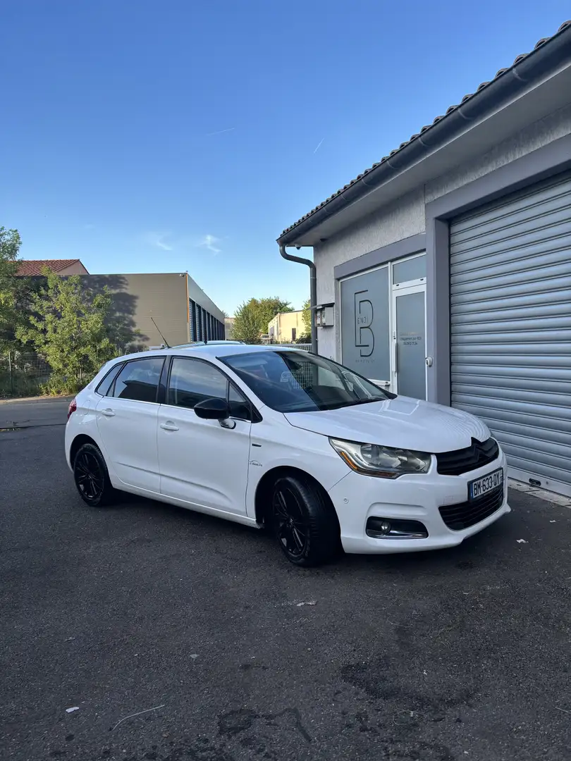 Citroen C4 e-HDi 110 Airdream Exclusive BMP6 - 1