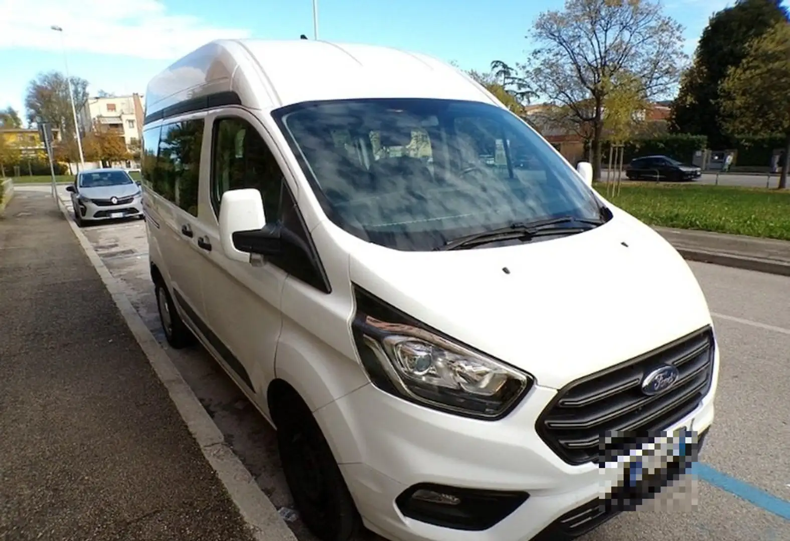 Ford Transit Custom 320 2.0 TDCi 130 L1H2 Combi Trend 9 POSTI Blanc - 2