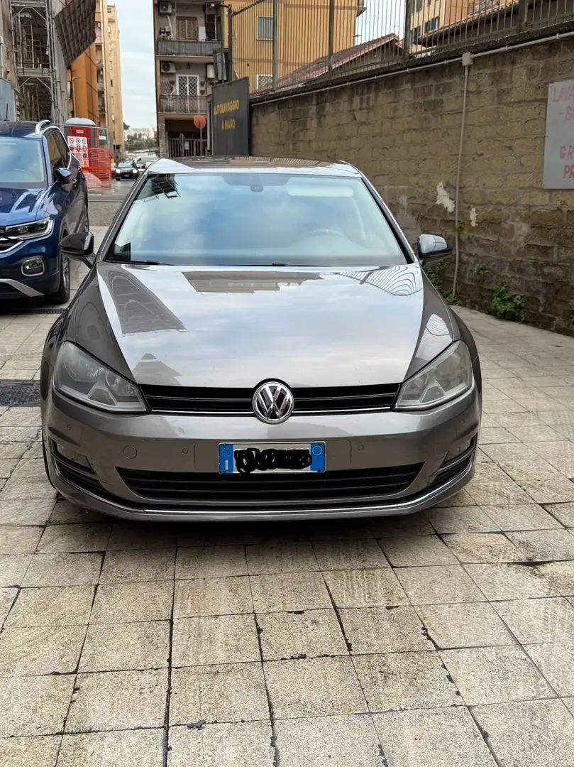 Volkswagen Golf 1.6 tdi bluemotion 105CV 77km - 1