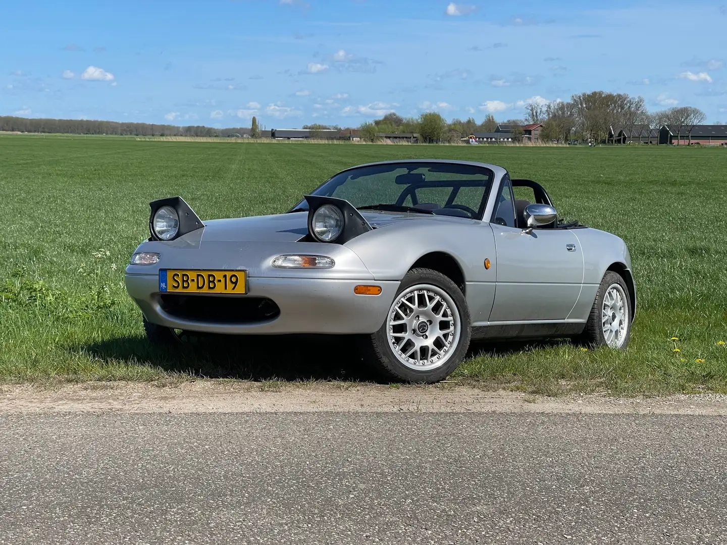 Mazda MX-5 MX-5 1.6i-16V Zilver - 1