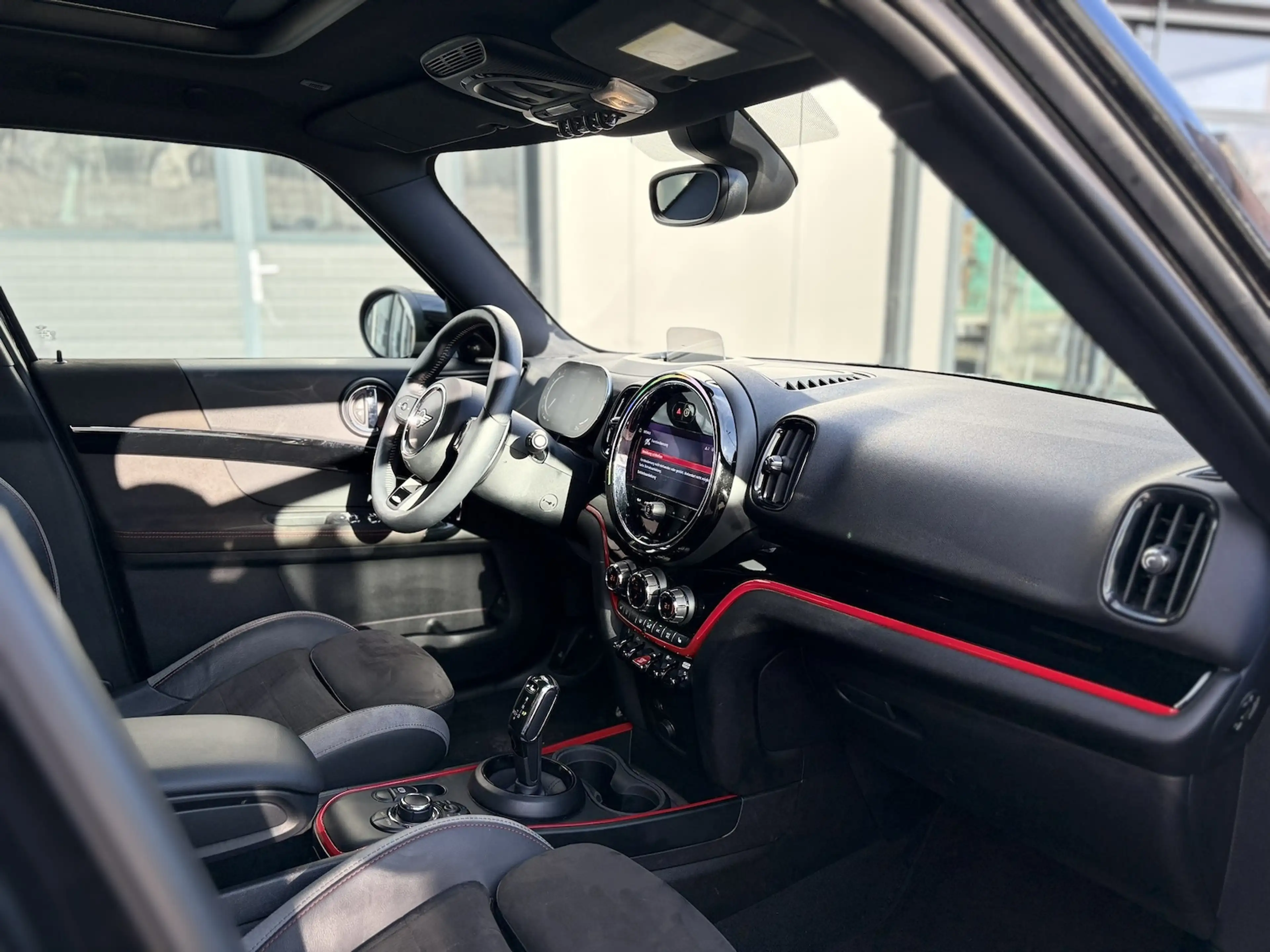 MINI John Cooper Works Countryman ALL4 / PANO / 306PS — photo 11