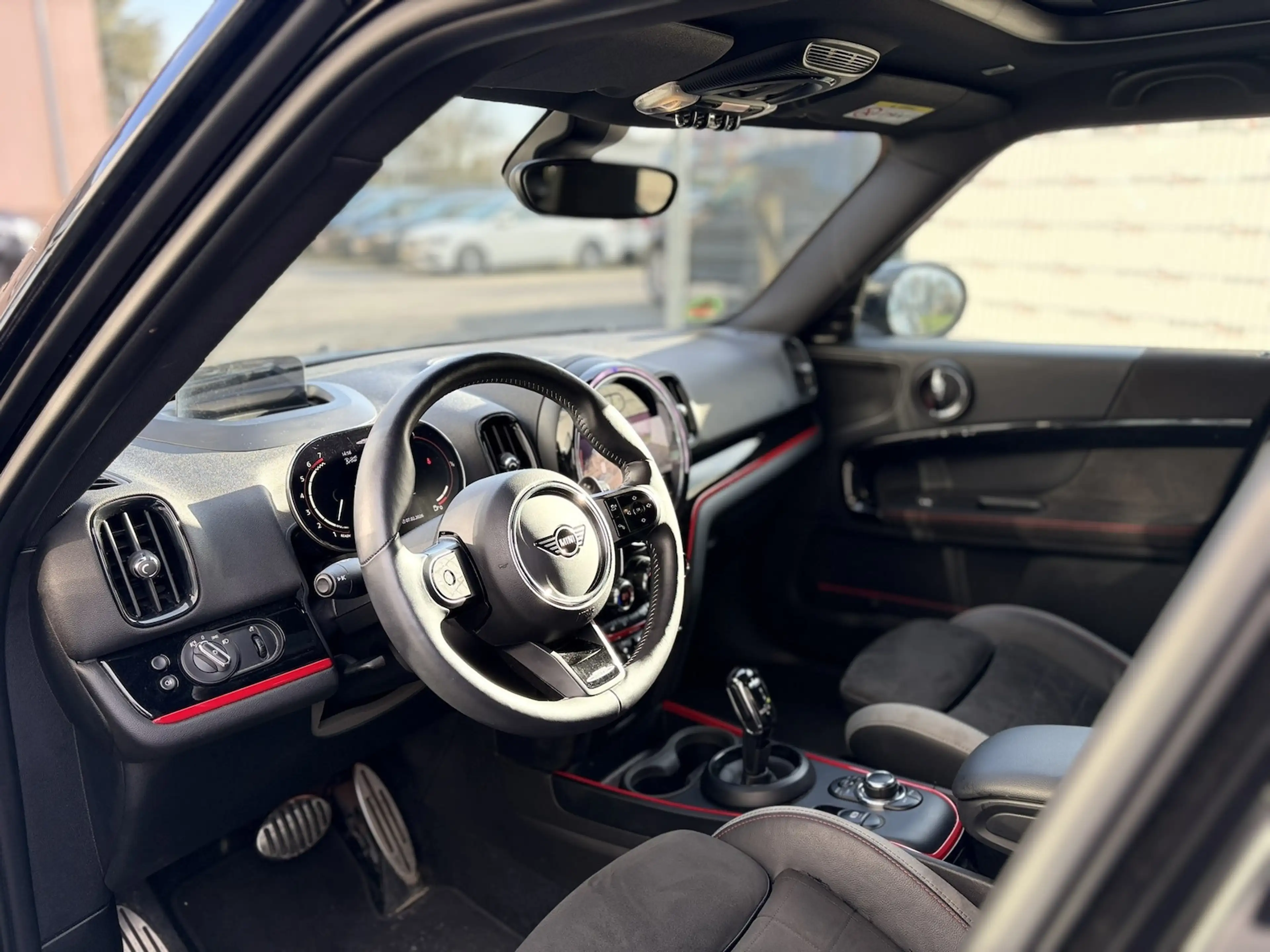 MINI John Cooper Works Countryman ALL4 / PANO / 306PS — photo 14