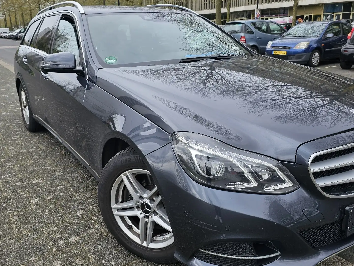 Mercedes-Benz E 220 Mercedes E-klasse Estate E220 Bluetec 170pk 9G-TRO Grijs - 1