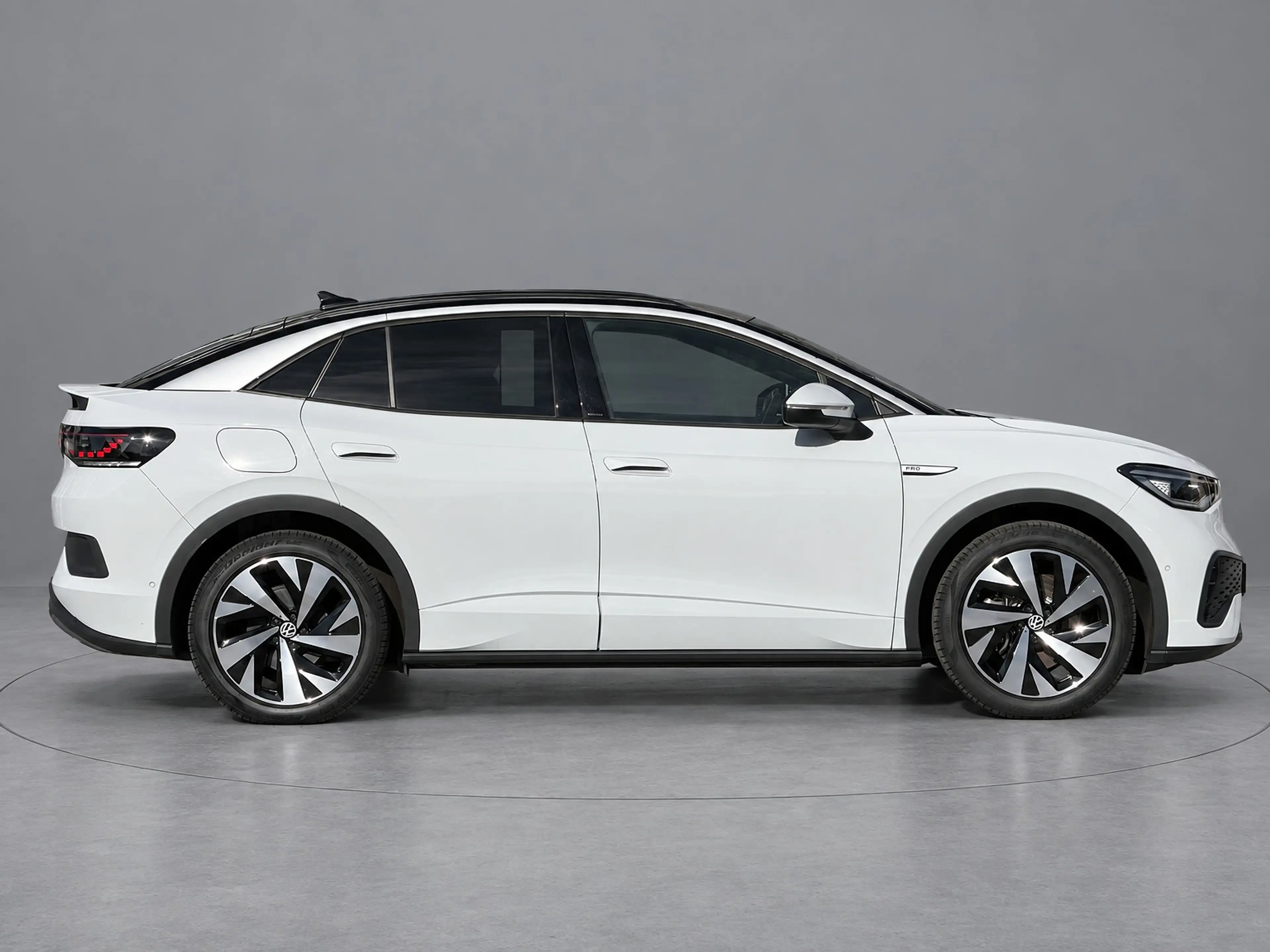 Volkswagen ID.5 Pro Business 77 kWh | trekhaak | 20" | 360º camera — photo 6