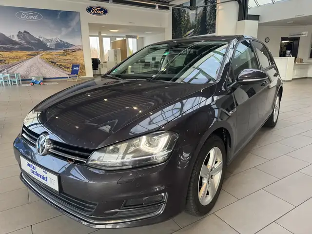 Volkswagen Golf VII TDI Lounge + BiXenon + Navi