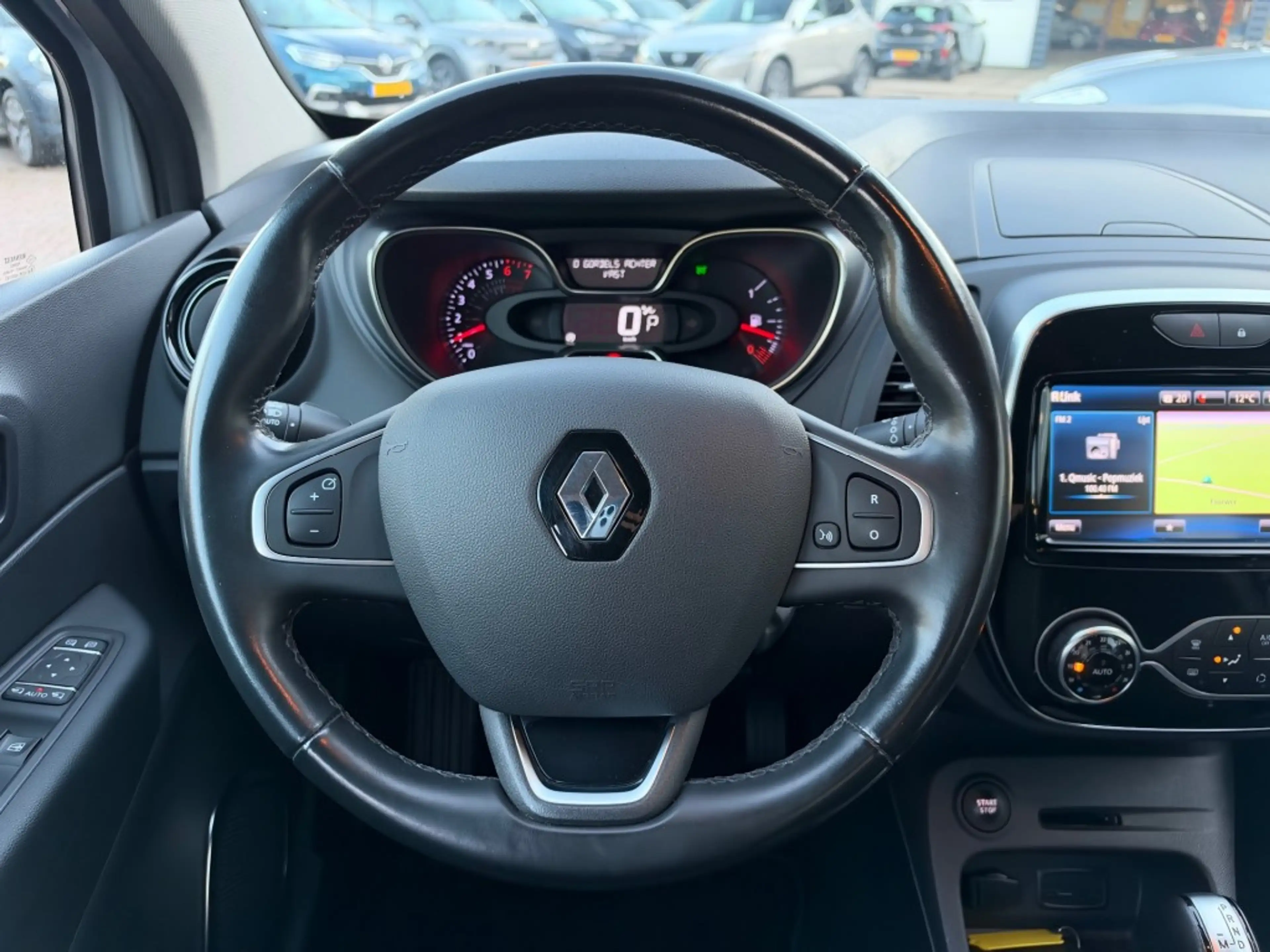 Renault Captur 1.3 TCE INTENS 150PK Automaat/Trekhaak/Cruise Cont — photo 10