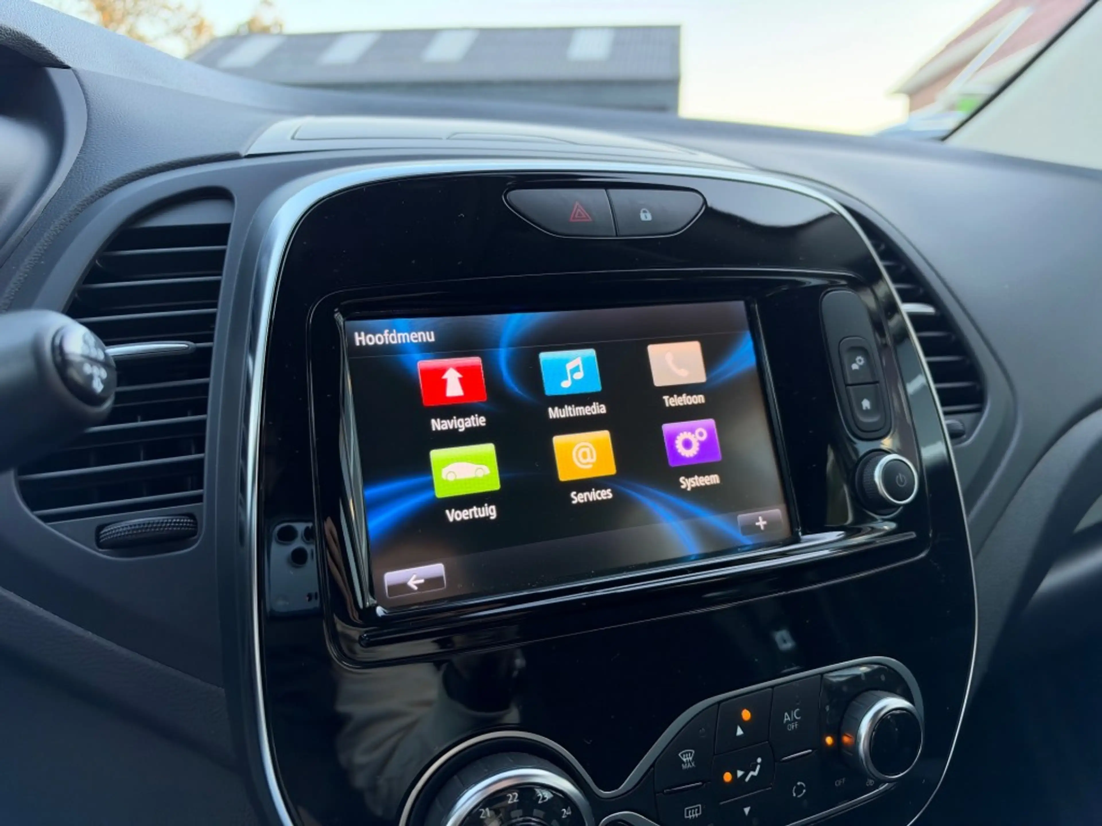 Renault Captur 1.3 TCE INTENS 150PK Automaat/Trekhaak/Cruise Cont — photo 29