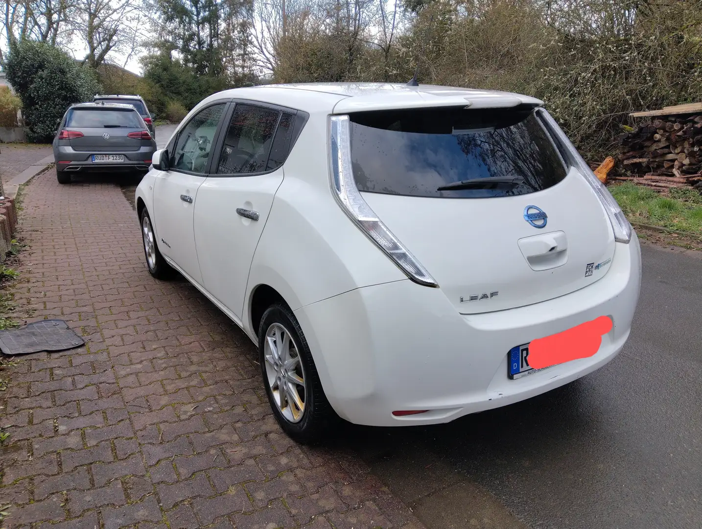 Nissan Leaf Leaf 30 kWh (ohne Batterie) Tekna Білий - 1
