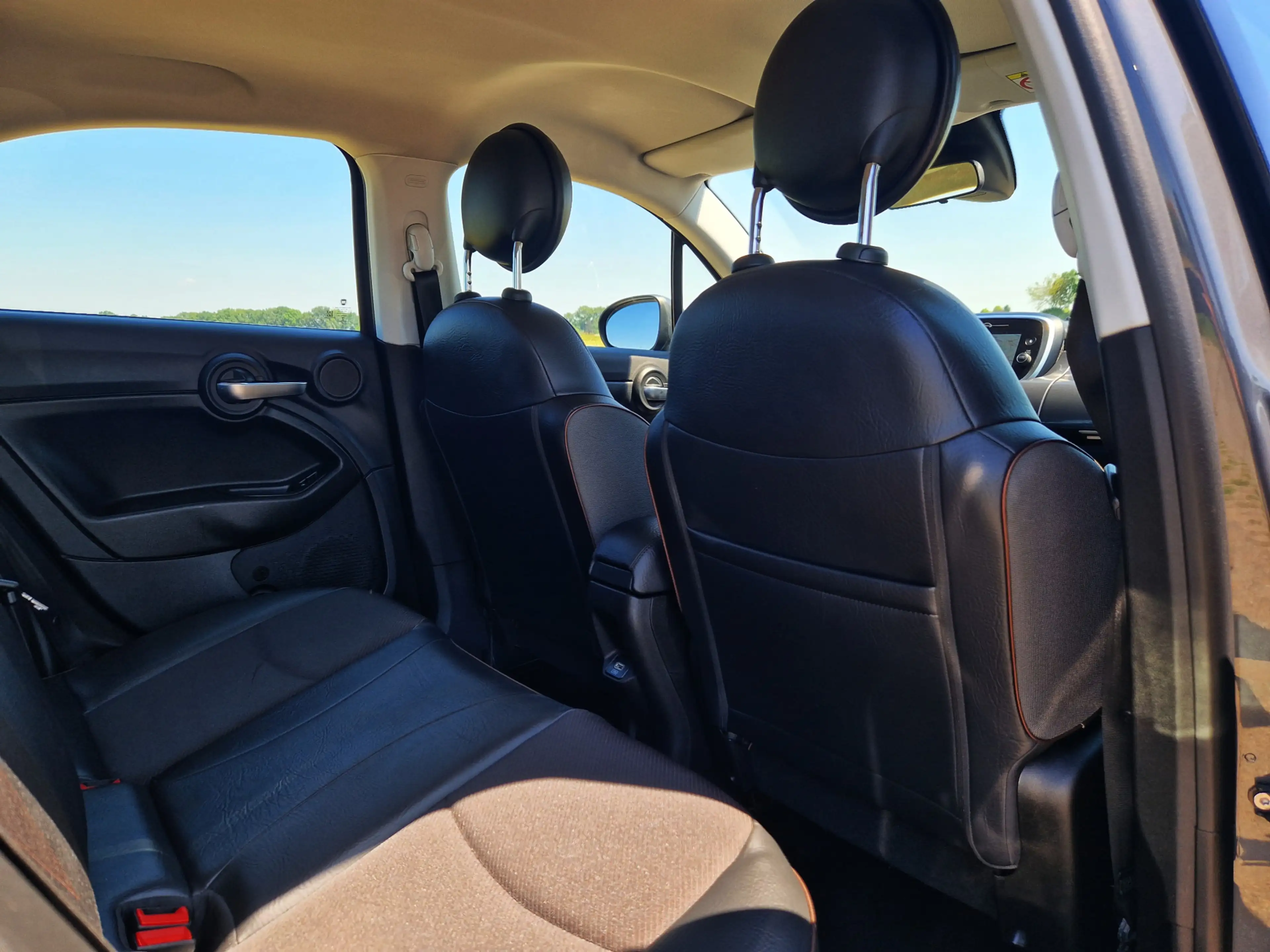 Fiat 500X 1.0 GSE Lounge - 120 Pk - Euro 6 - Navi - Climate — photo 30