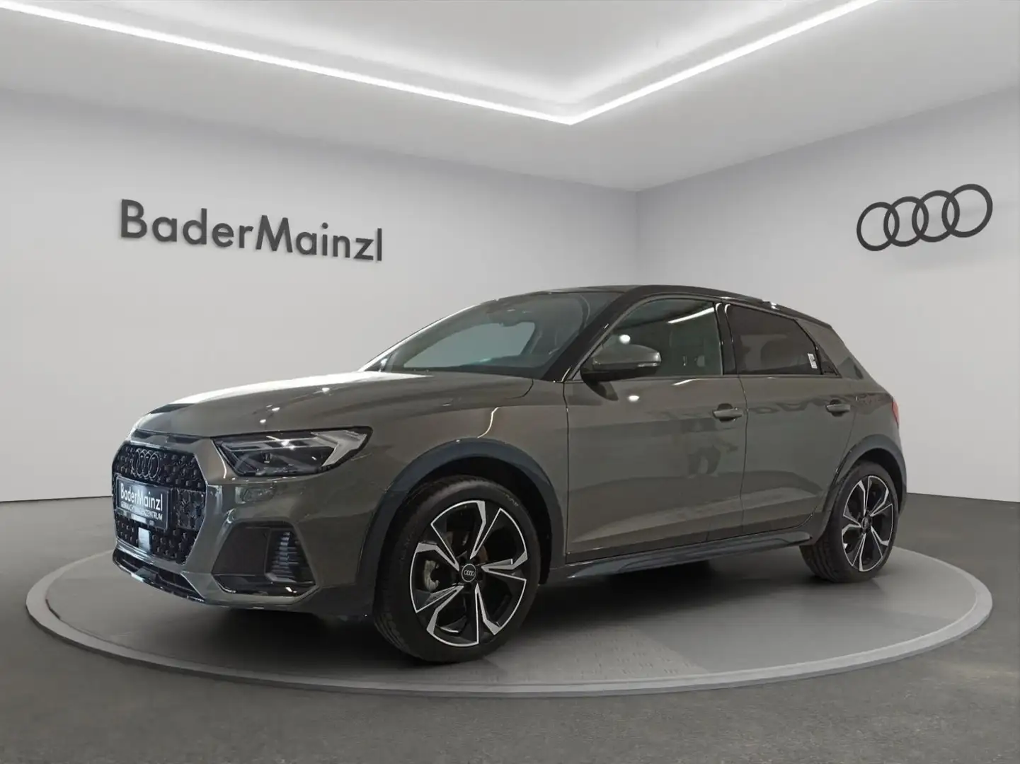 Audi A1 S tronic LED CARPLAY Navi Grau - 1