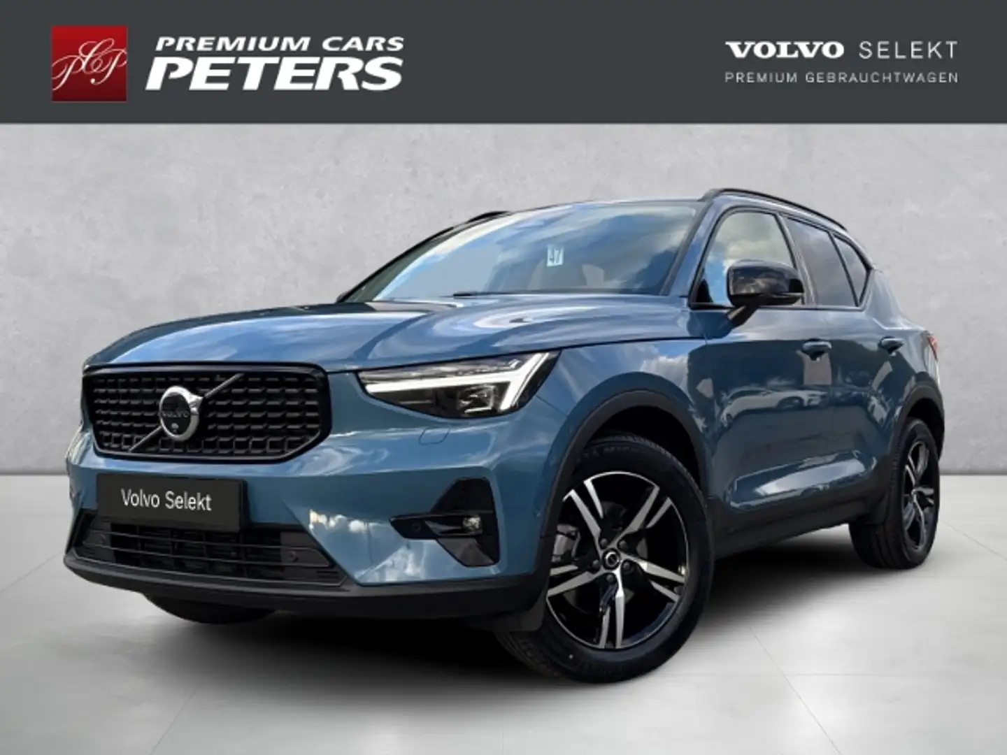 Volvo XC40 Plus Dark B4 18''LM Pano 360kam ACC DAB Harman LED Bleu - 1