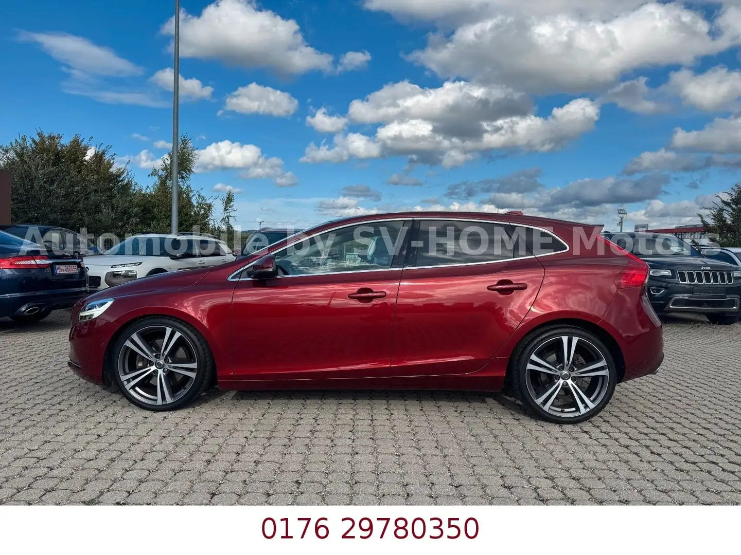 Volvo V40 2.0 T4  Inscription*Pano*Leder*Navi*Sport*19 Rot - 2