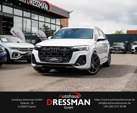2025 Audi Q7 in White for sale
