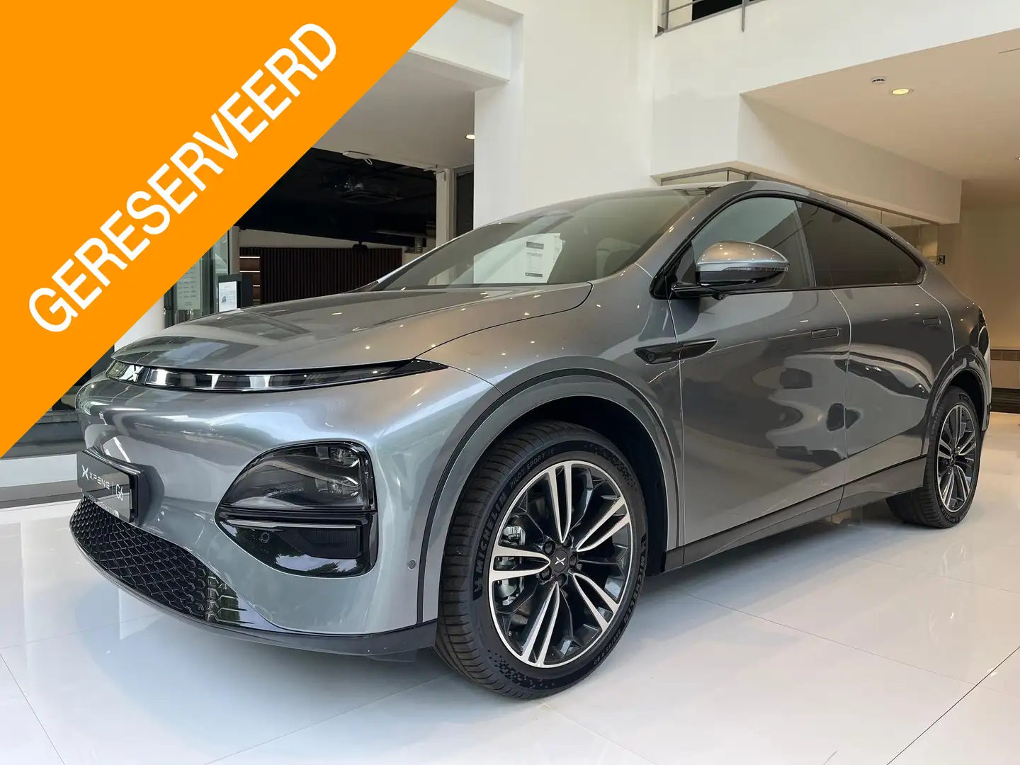 Xpeng G6 RWD Standard Range Gris - 1