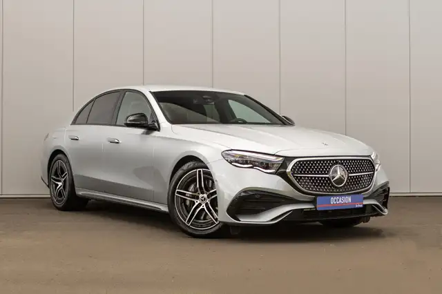 Mercedes-Benz E 200 AMG Line