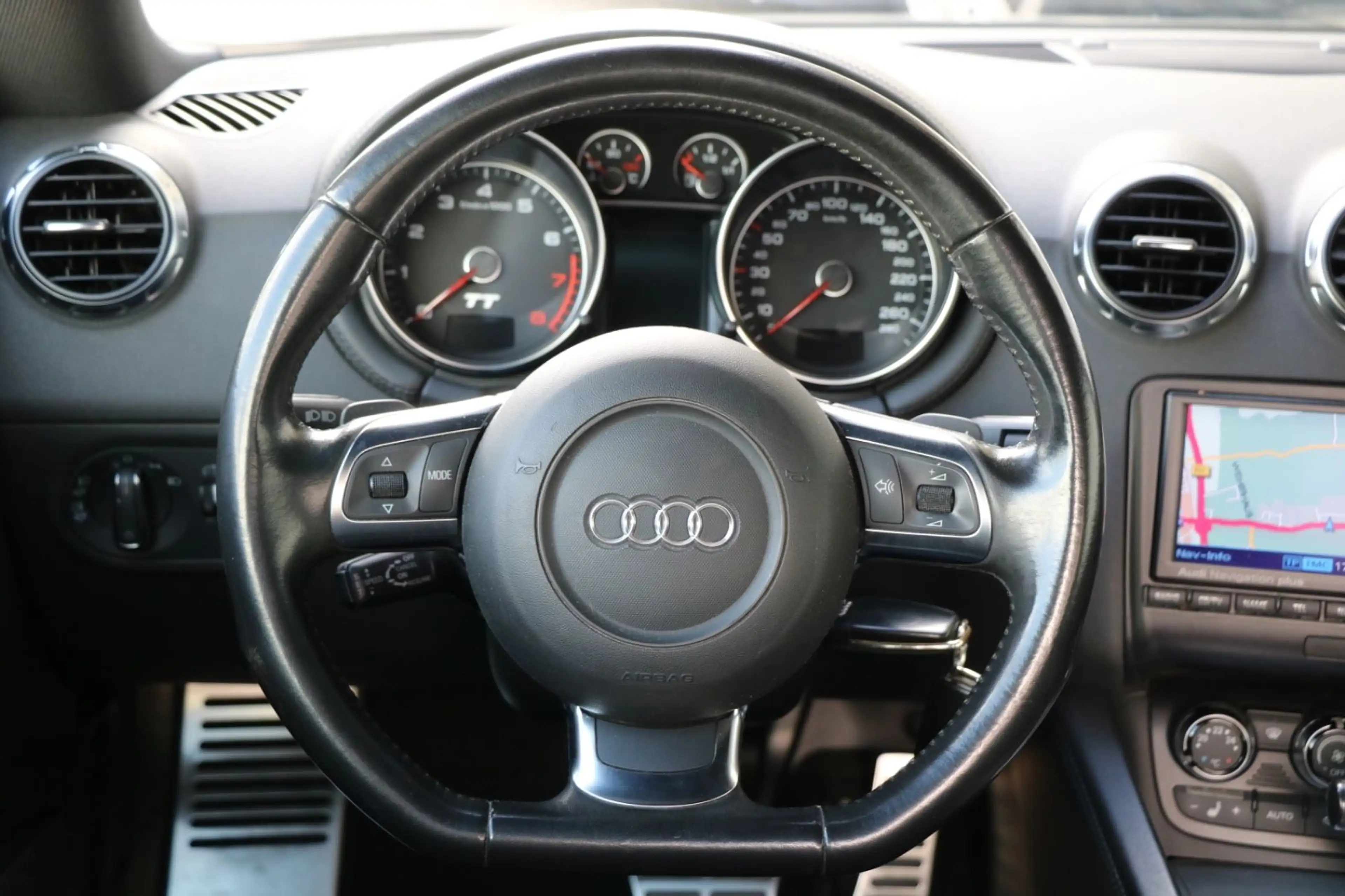 Audi TT Coupe 3.2 quattro S-tronic*MAGNETIC*BN-PIPES* — photo 10