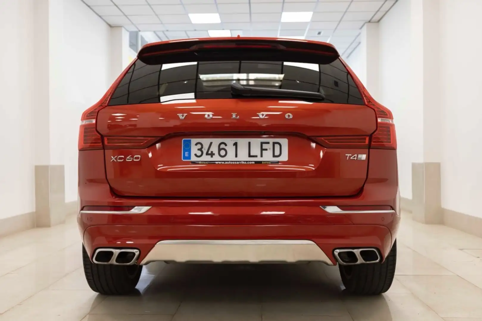 Volvo XC60 T4 Inscription Aut. 190 Rot - 2