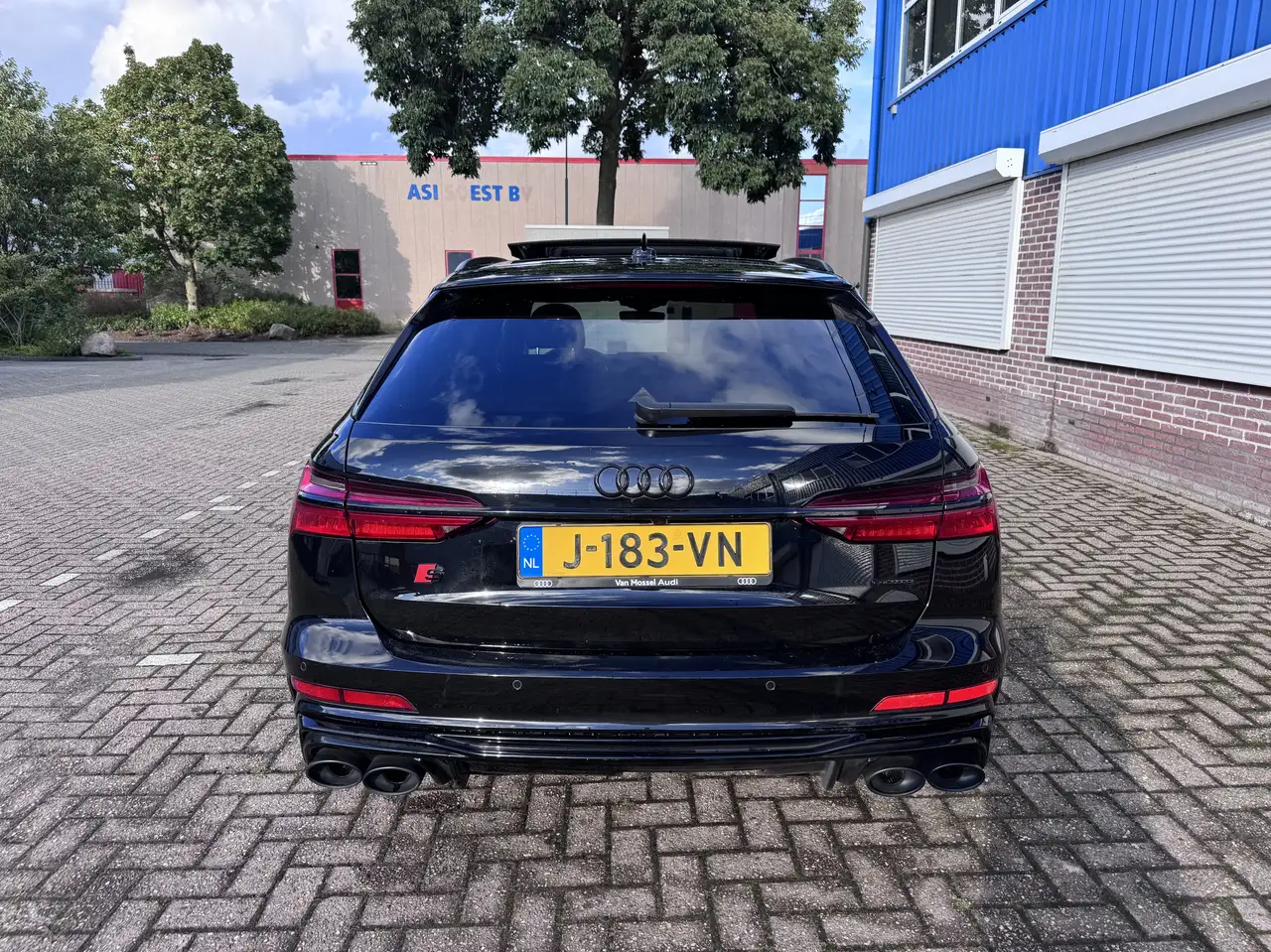 Audi A6