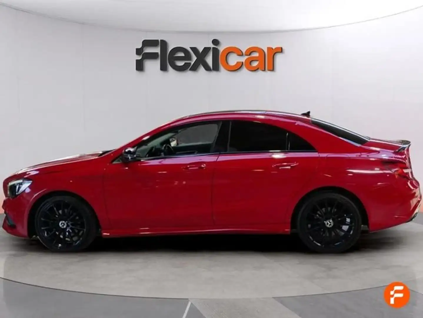 Mercedes-Benz CLA 200 200d Rojo - 2