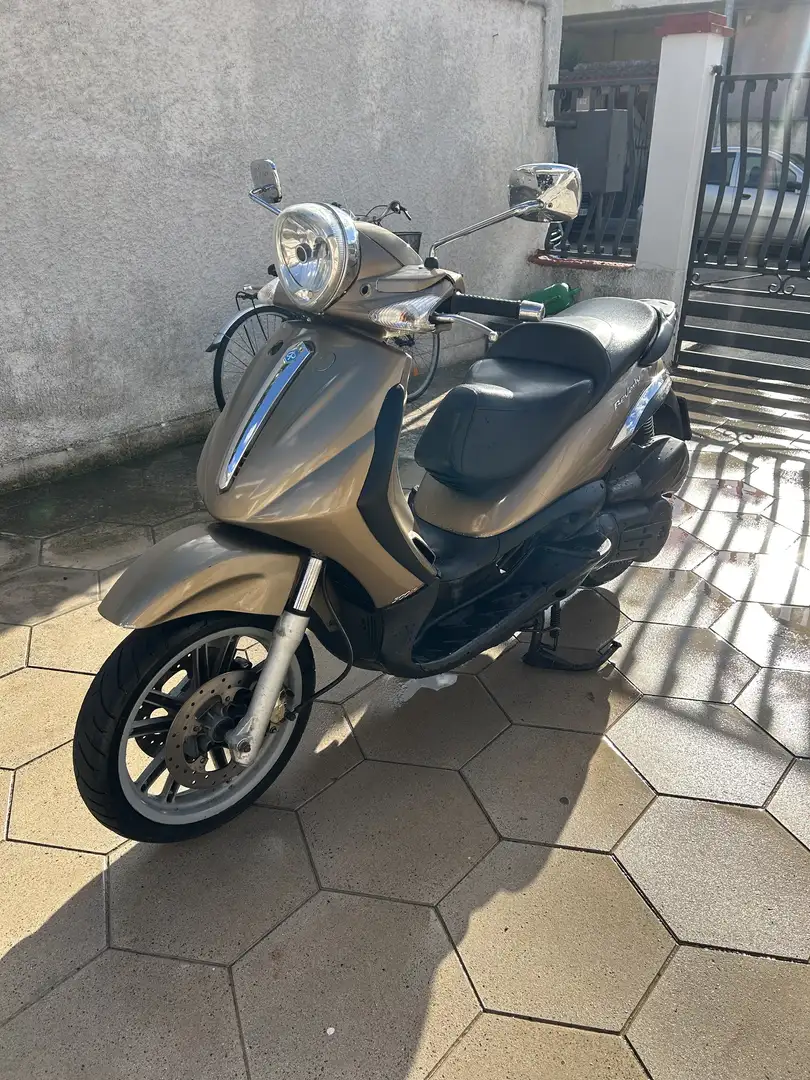 Piaggio Beverly 500 oro - 1