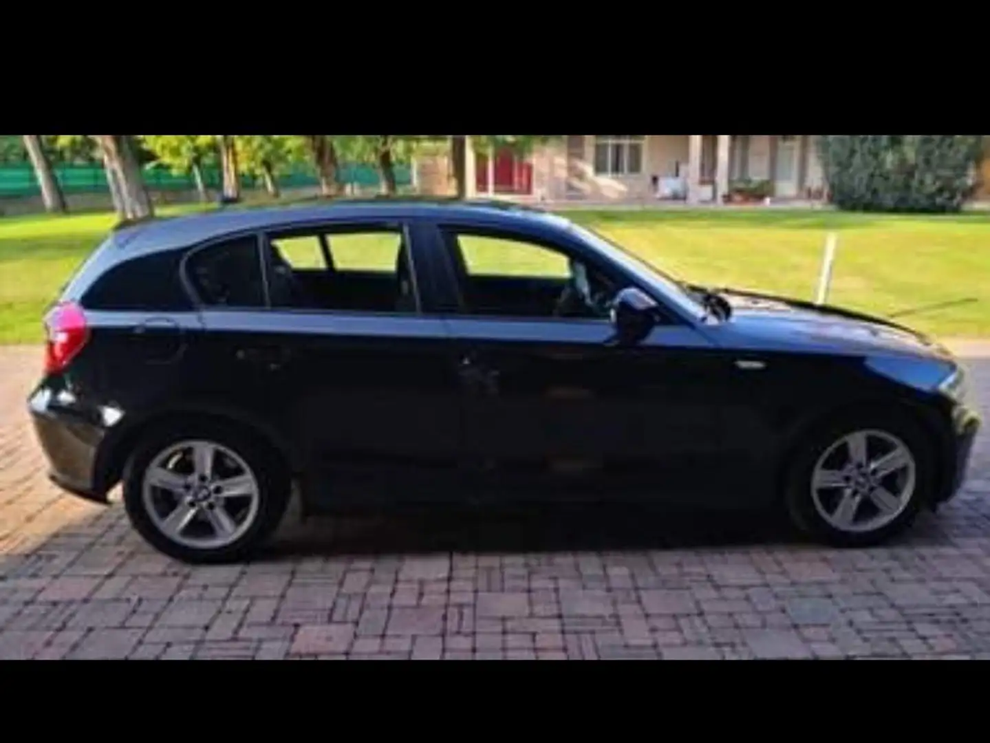 BMW 118 Serie 1 E/81-87 118d 5p 2.0 Attiva 143cv dpf Nero - 1