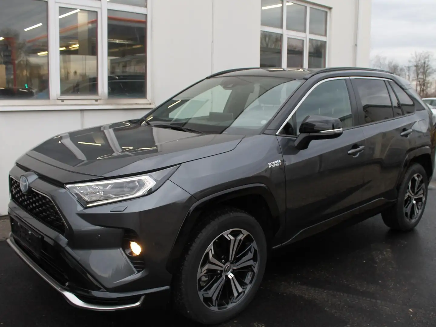 Toyota RAV 4 2,5 Plug In 4WD Style Grau - 1