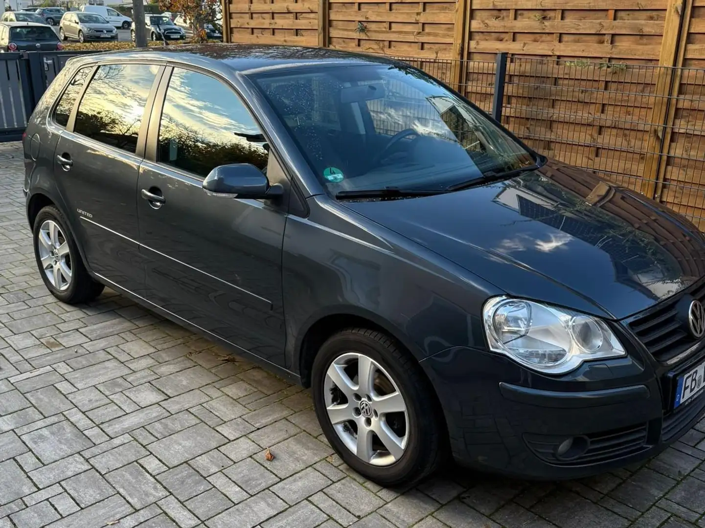 Volkswagen Polo Polo IV  5-Türer 1.2 United Grau - 2