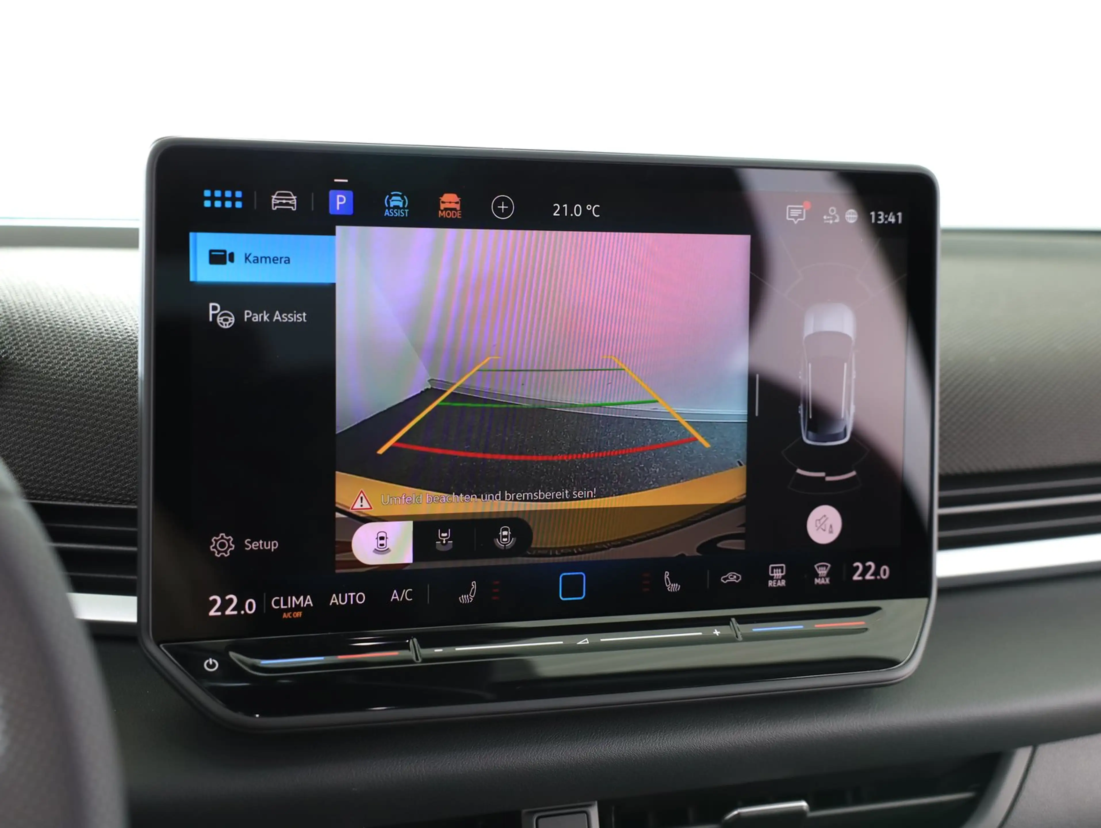 Volkswagen T-Roc R-Line eTSI DSG — photo 13